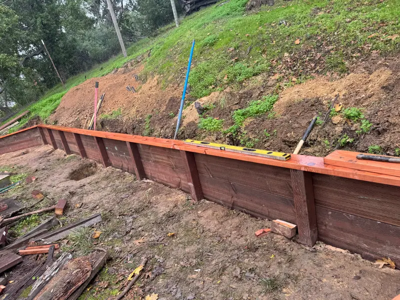 Retaining wall built by San Judas Landscape in Petaluma, CA